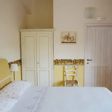 Sabrina Country house