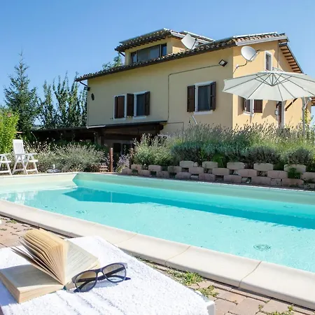 Sabrina Country house San Ginesio